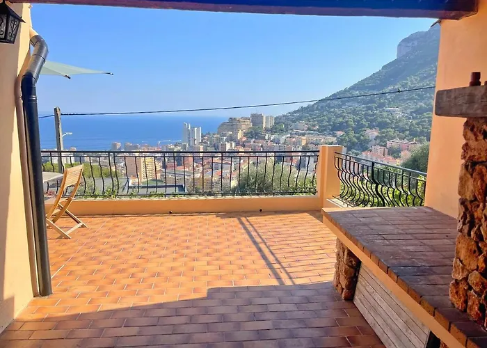 Panoramic View Swimming Pool Apartment *